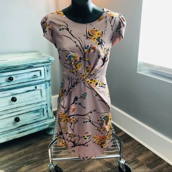 DARLING London Dress - Picture 2 of 8